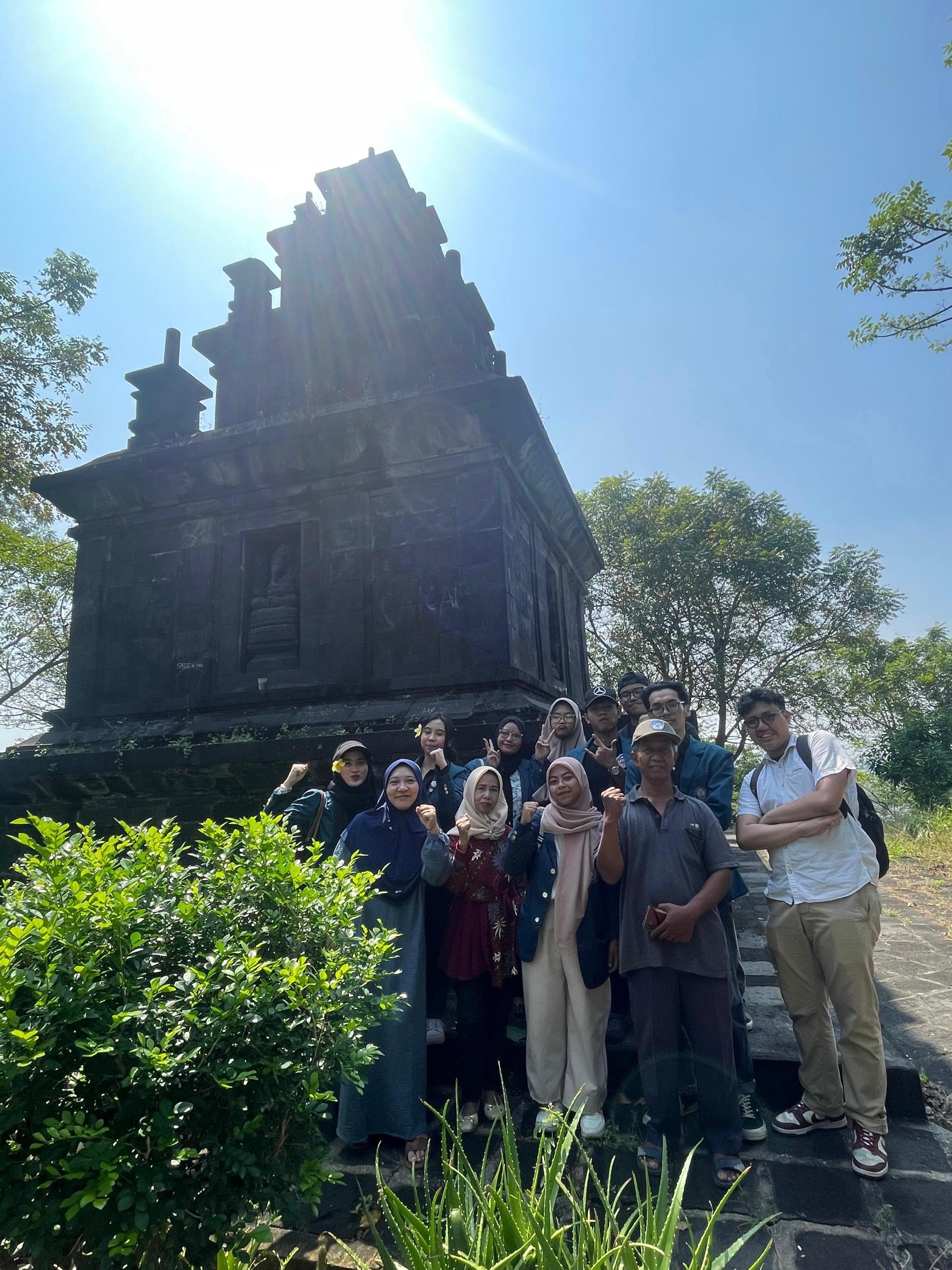 Dashboard Utama Bank Sampah Mawar Merah